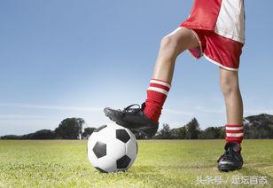 新手踢球常见的十大错误,踢球技巧口诀视频