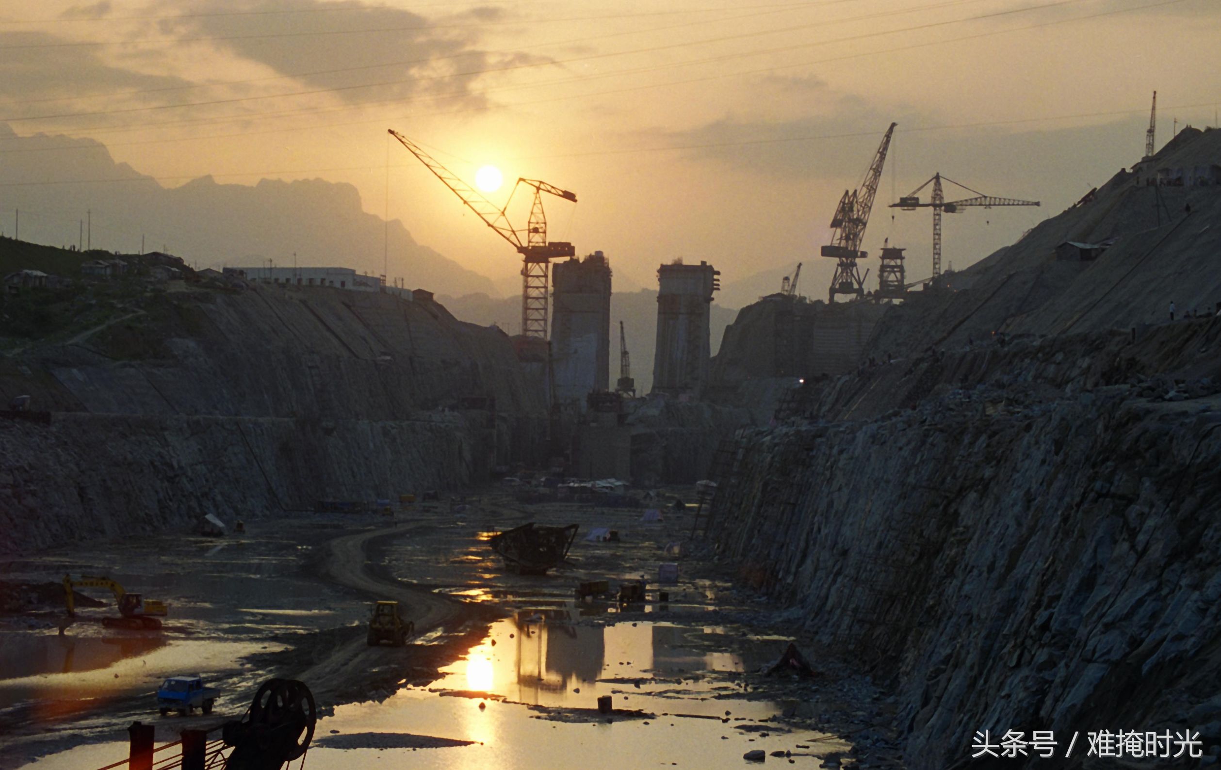 长江三峡水利枢纽工程,长江三峡水利枢纽工程简介