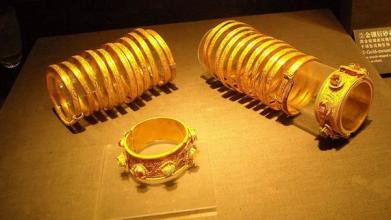 为什么男人要给女人买礼物,致男人书单