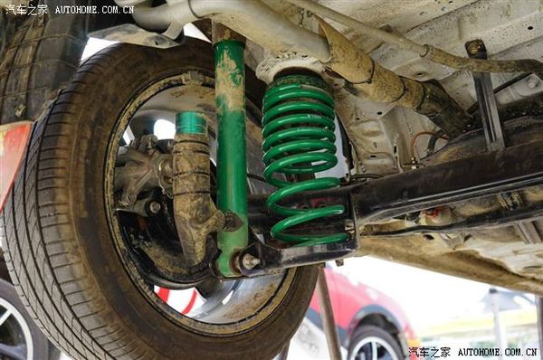 比亚迪秦100油电混合使用感受,比亚迪秦100和秦80怎么区别