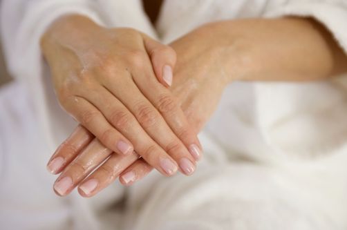 甲油胶真的没危害吗,甲油胶的危害是什么