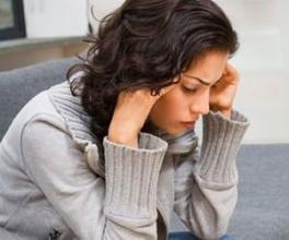 产后会出现精神问题能治疗好吗,产后精神焦虑