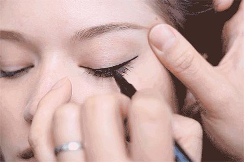 美瞳线多久恢复自然,美瞳线多久可以第二次补色