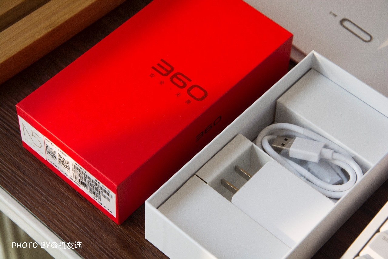 请叫我价格屠夫——360N5简评