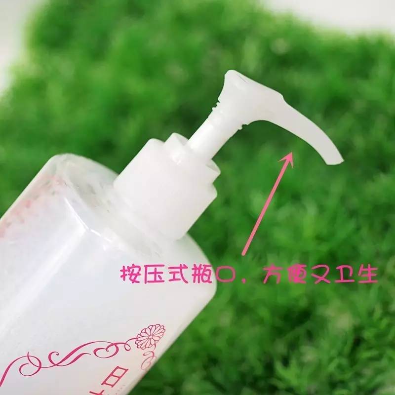 化妆水浪费,爽肤水用错了会怎么样