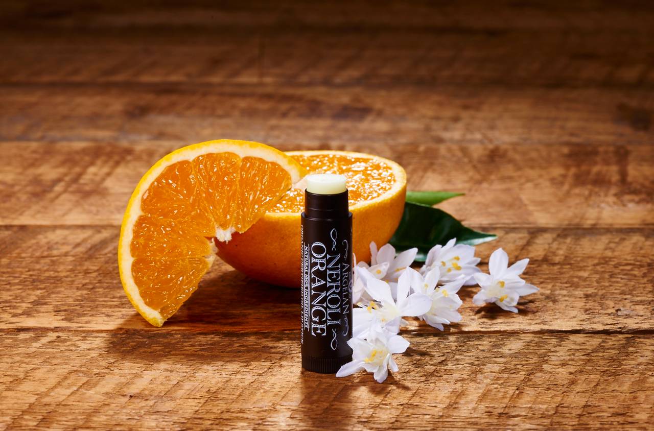 10款颜值爆表的有机天然小众润唇膏~不过百元，就能彻底滋润你，男票也能放心吃了！