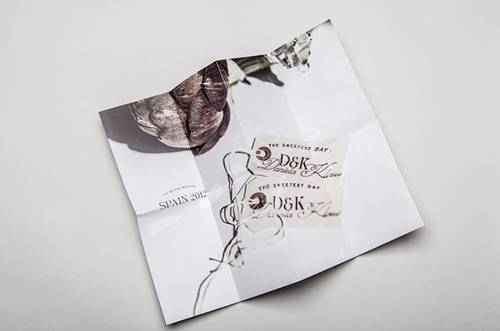 分享你们的婚礼请柬,简单一点的婚礼请柬文字