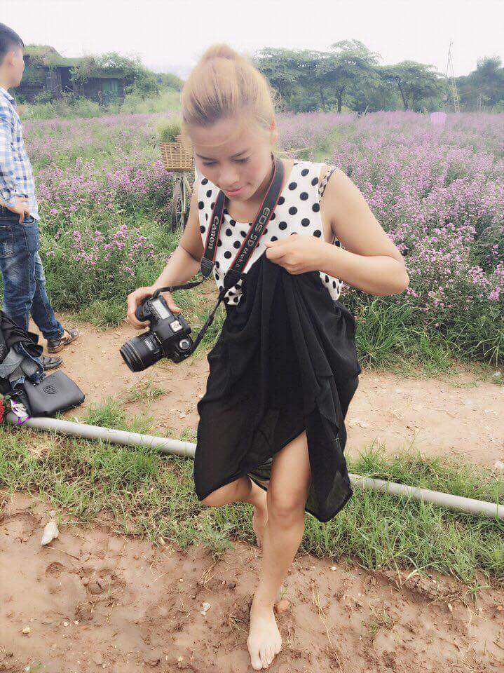 女摄影师的艰辛,90后女摄影师的工作日常