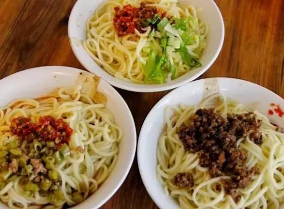 成都必吃的18碗面,成都最好吃的100碗面