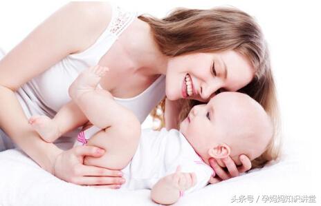 新生儿吸母乳正确的吸吮姿势侧身,刚出生婴儿多长时间吸吮母乳一次