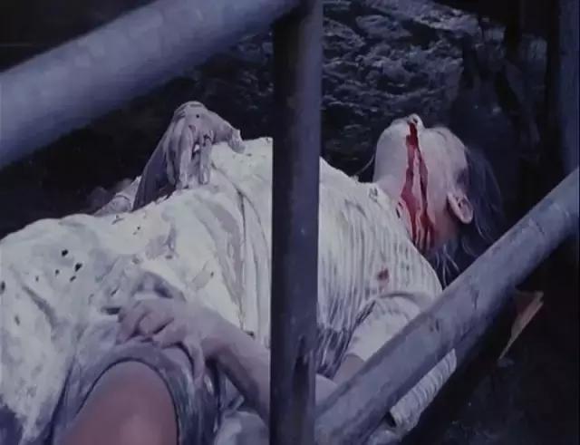 我的每一次飞机都是为你而打，这是香港最好的青春片