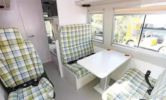 拓锐斯特依维柯c型房车多少钱,依维柯拓锐斯特2020款