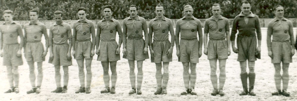 沙尔克04夺过几次冠军,沙尔克04历史对阵曼联