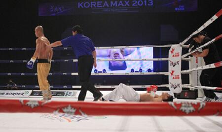 一龙武僧被骂视频,中韩对抗赛一龙ko跆拳道