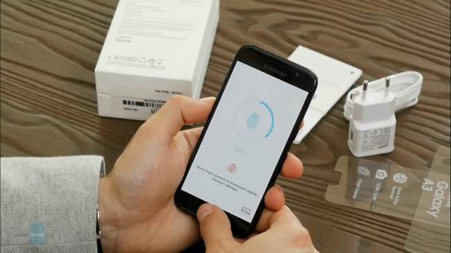 三星galaxya33开箱,三星galaxya3手机发布