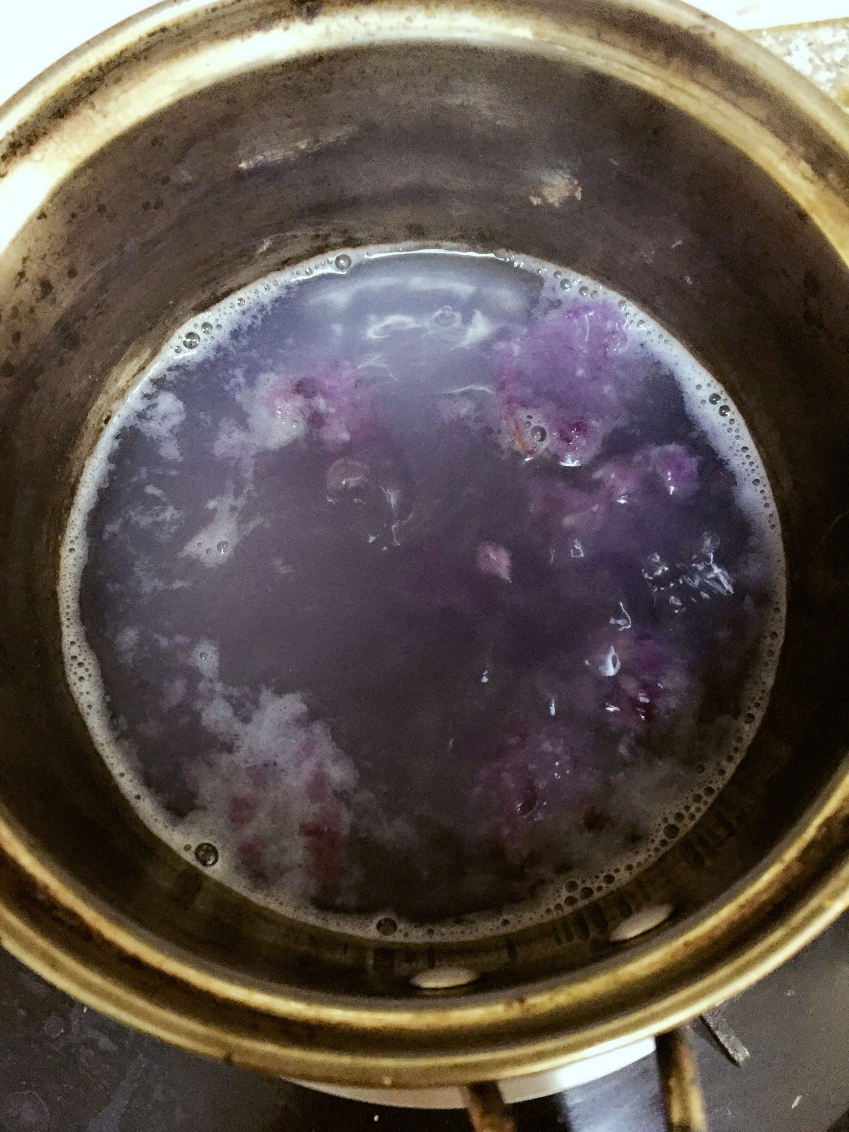 宝宝不爱吃米粉奶粉怎么办,婴儿吃了米粉不好好喝奶了怎么办