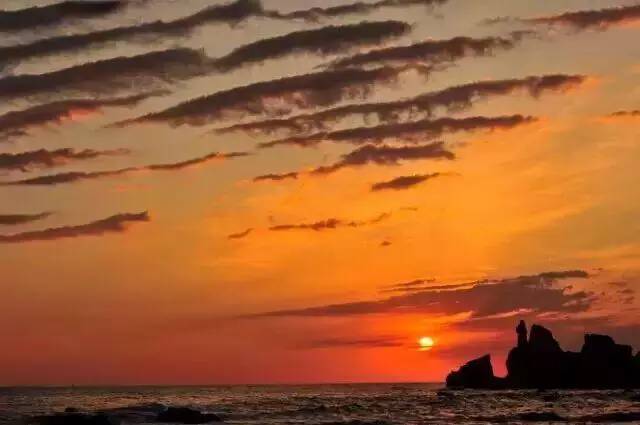 国内海边带小孩哪里好,哪个海边适合一个人带宝宝去玩