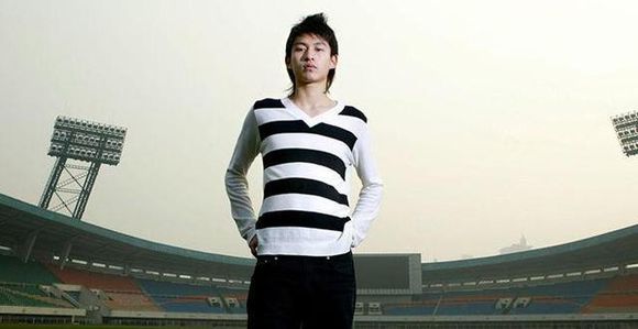 11岁时破世界记录，曾被视为国足救世主，如今有家难回
