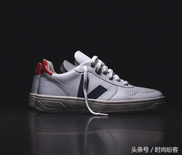 休闲男鞋2023秋冬新款百搭小白鞋,2023春秋新款透气小白鞋男士百搭