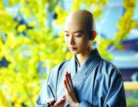 真正剃光头的女星,真剃光头的女明星