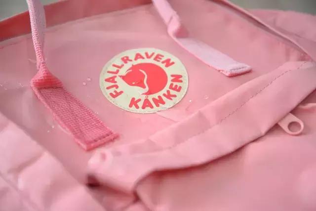 kanken北极狐背包开箱,kanken北极狐背包