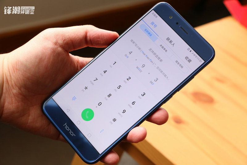 一加3t和荣耀v9哪个好,荣耀v9和一加3t评测视频