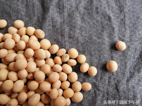 吃大豆会不会胃胀,大豆吃多了肚子胀是怎么回事