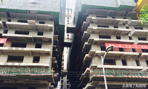 交了购房定金开发商破产了怎么办,交了首付款后开发商破产怎么办