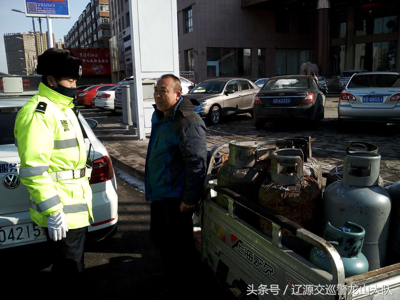 多部门开展交通秩序综合整治,交警持续开展交通秩序大整治行动