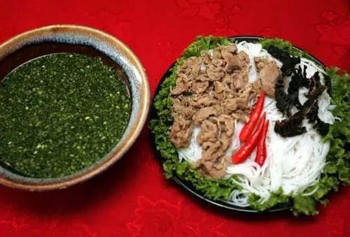 旅游攻略西双版纳美食小吃,西双版纳旅游攻略小吃