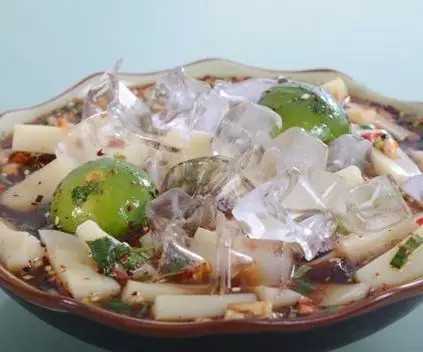 旅游攻略西双版纳美食小吃,西双版纳旅游攻略小吃