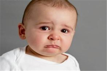 孕27周怎么判断胎儿缺氧不缺氧,孕妇孕早期大脑缺氧胎儿会缺氧吗