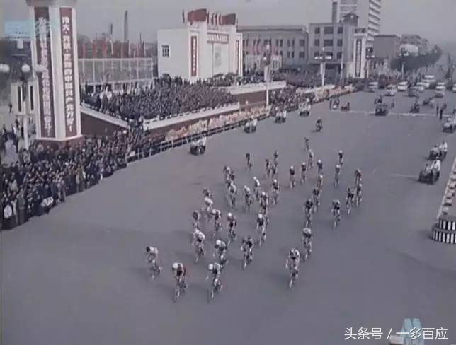 跟着山西太原第一部彩色故事片，穿越回1982年的三晋大地