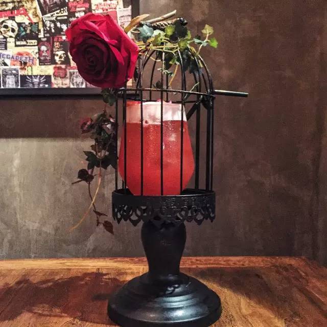 单身狗慎入!在上海,小伙谈恋爱要带女朋友去做……