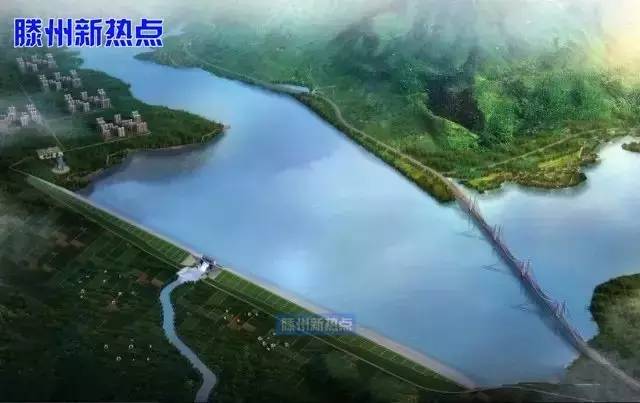 滕州：阳光国际一住户失火；滕都帝景附近一辆轿车翻车；在马路中间停车玩手机；某超市自己关店整改！出租车怼了警车！