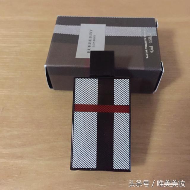 巴宝莉英伦风格女士香水怎么样,巴宝莉老伦敦香水留香时间不长