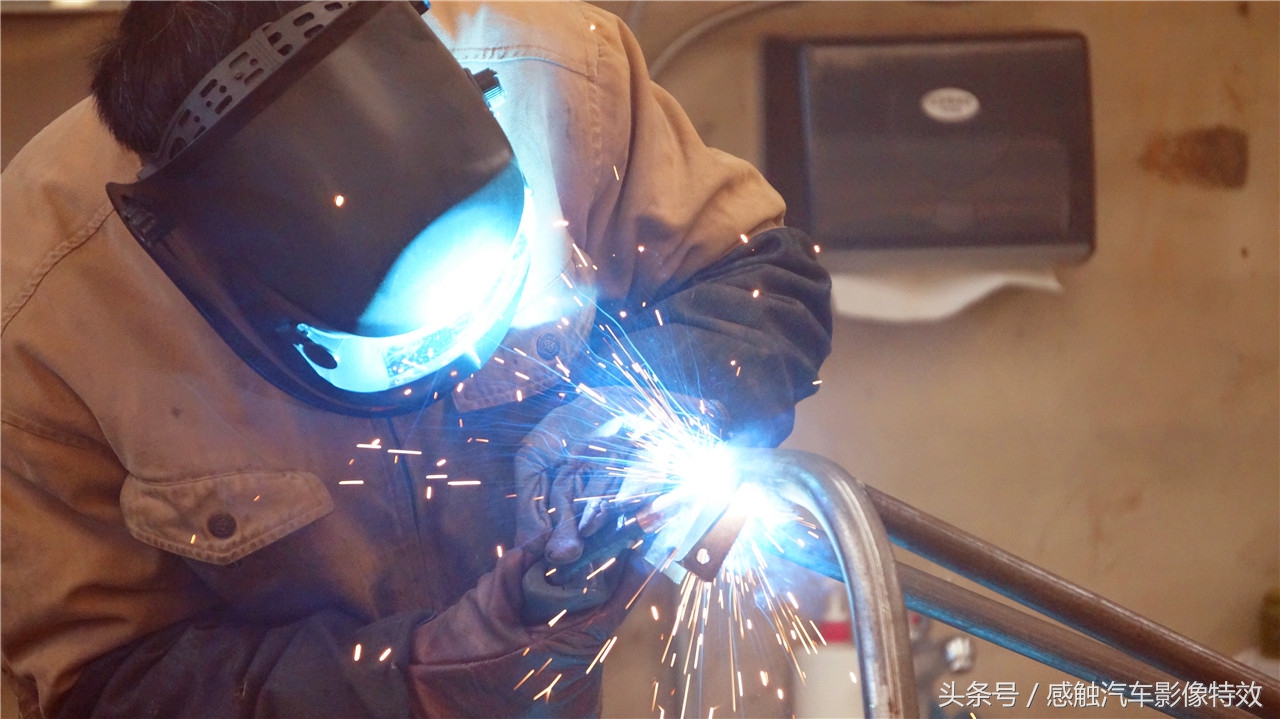 探秘中国匠人是如何制作完善一部高性能越野卡丁车