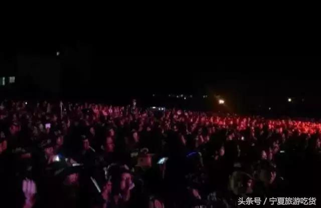 新华学院，不散的青春