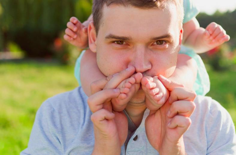 那个叫“爹”的男人，进入角色并不难之超级奶爸养成