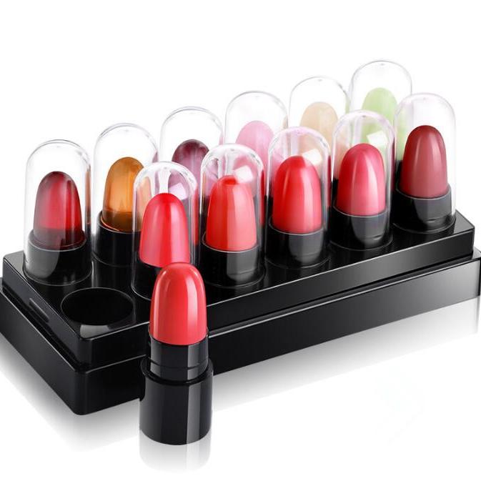 女生必备的口红滋润显气色,美女必备口红