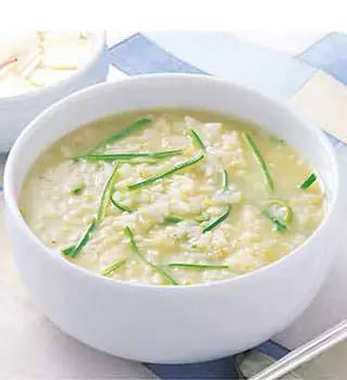 吃什么脸上的斑就会消失,脸上的斑一吃就掉