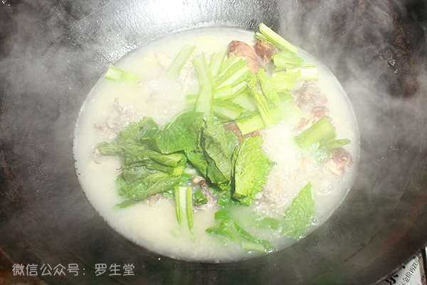 吃完烤鸭的鸭架如何处理,吃完烤鸭的鸭架汤怎么做