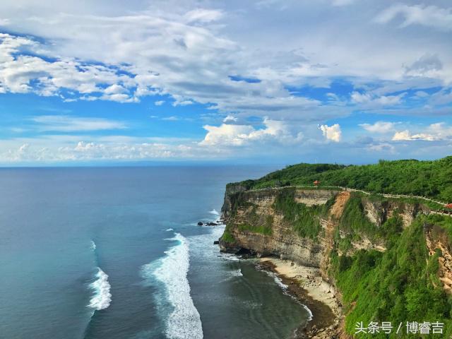 体验过你从未体验过的情感,体验你没体验过的人生