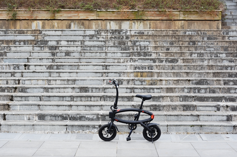 摩拜的单车怎么这么难骑,摩拜ofo共享单车