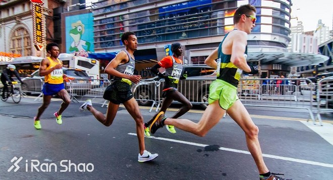 2017纽约半马:美女赫德三连霸金发师妹破纪录