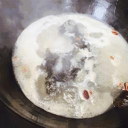 草帽鱼蒸汽石锅鱼家常做法,草帽鱼石锅鱼家庭做法