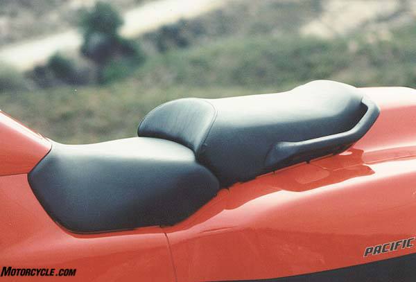 难忘红色经典,1994年本田pc800