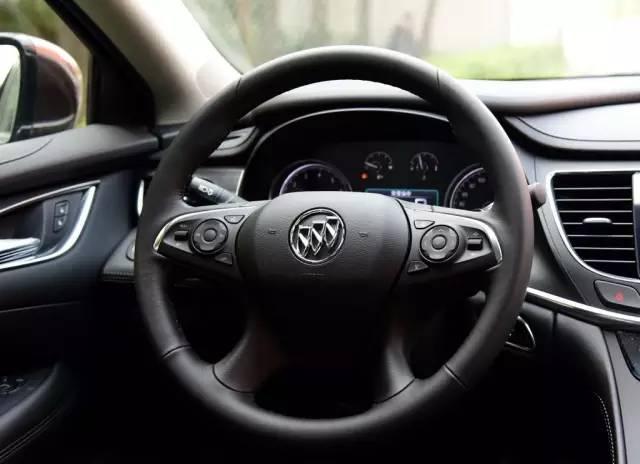 17年君越28t精英型二手车多少钱,别克君越2016款28t精英版说明书