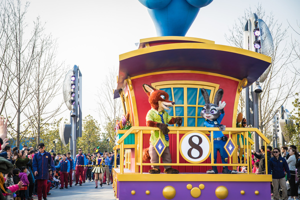 上海迪士尼乐园吃什么比较划算,上海迪士尼酒店住宿攻略