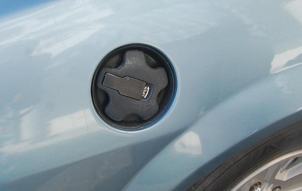 大宋的阿曼日记：中国人买三手日产达特桑280ZX